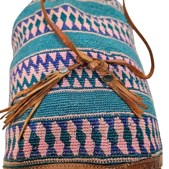 Vintage 90s‎ Pastel Bohemian Aztec Textile & Leather Backpack Bag - Picture 2 of 9